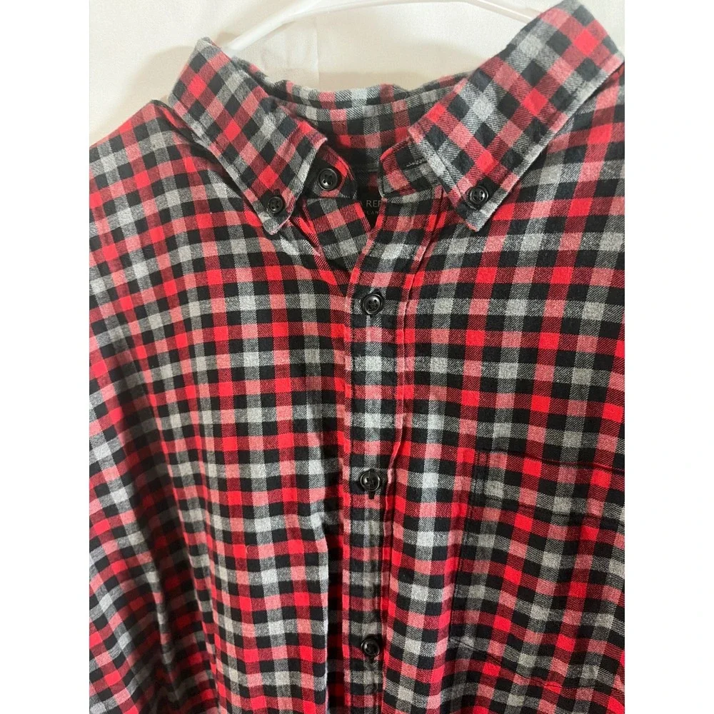 Banana Republic Luxe Flannel Shirt Mens XL Red Grey Grant Fit Plaid Button Down
